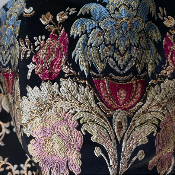 NWT LPA Metallic Brocade Off-The-Shoulder Top - Picture 4 of 7